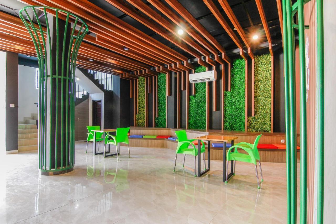 Hotel Capital O 3476 Millenium