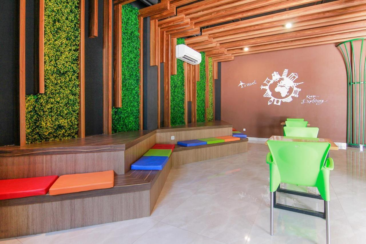 Hotel Capital O 3476 Millenium Medan