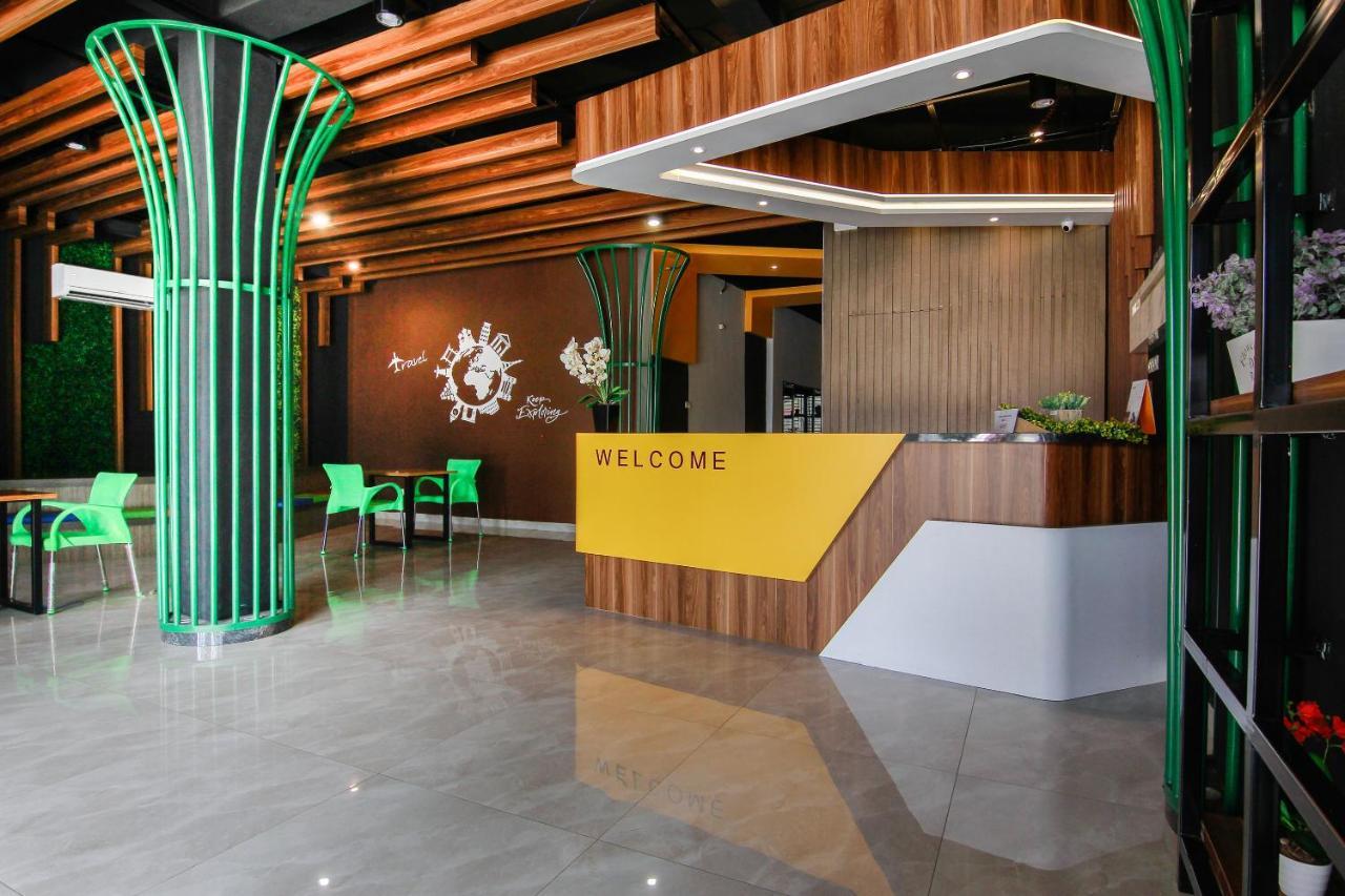 Hotel Capital O 3476 Millenium Medan